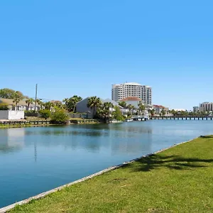  Holiday home Shoreline Towers Townhouse 4-4 United States